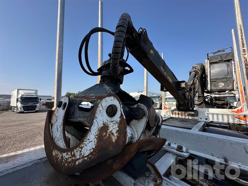 Jonsered 1080 79R - Kraana-manipulaator - Veoauto: pilt 2 Jonsered 1080 79R - Kraana-manipulaator - Veoauto: pilt 2