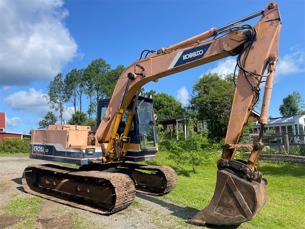 Kobelco K905ALC - Lintekskavaator: pilt 2 Kobelco K905ALC - Lintekskavaator: pilt 2