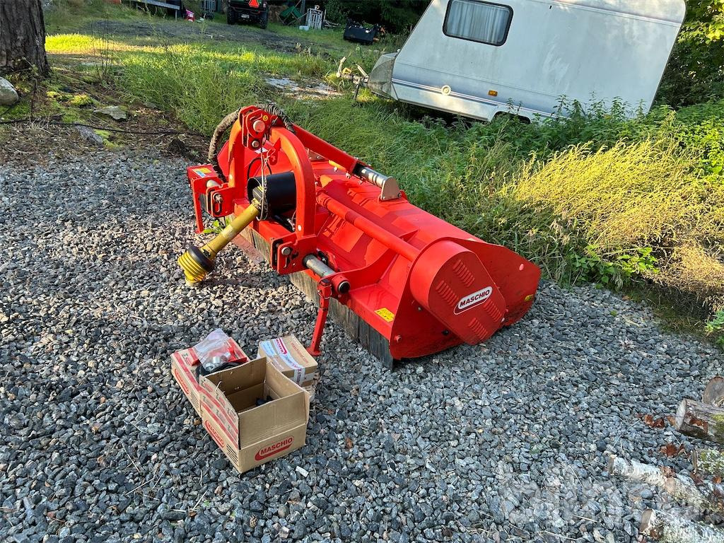 Maschio Tigre 250 - Hooldusniiduk: pilt 1 Maschio Tigre 250 - Hooldusniiduk: pilt 1