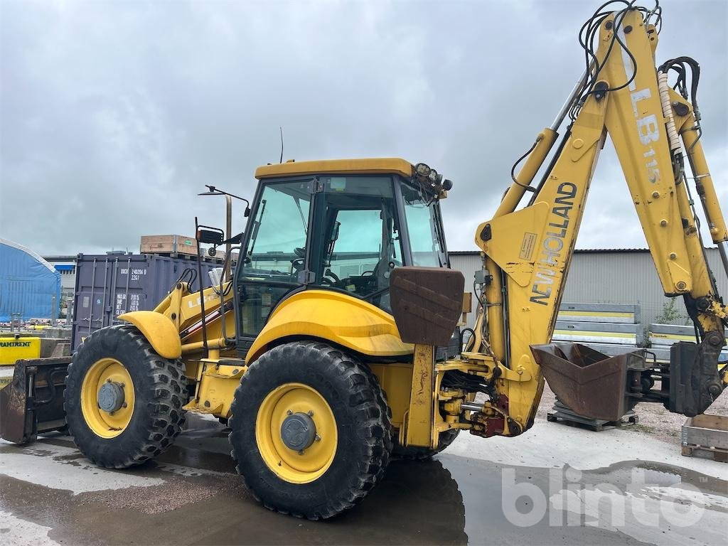 Ekskavaator-laadur New Holland LB115 4WD: pilt 12
