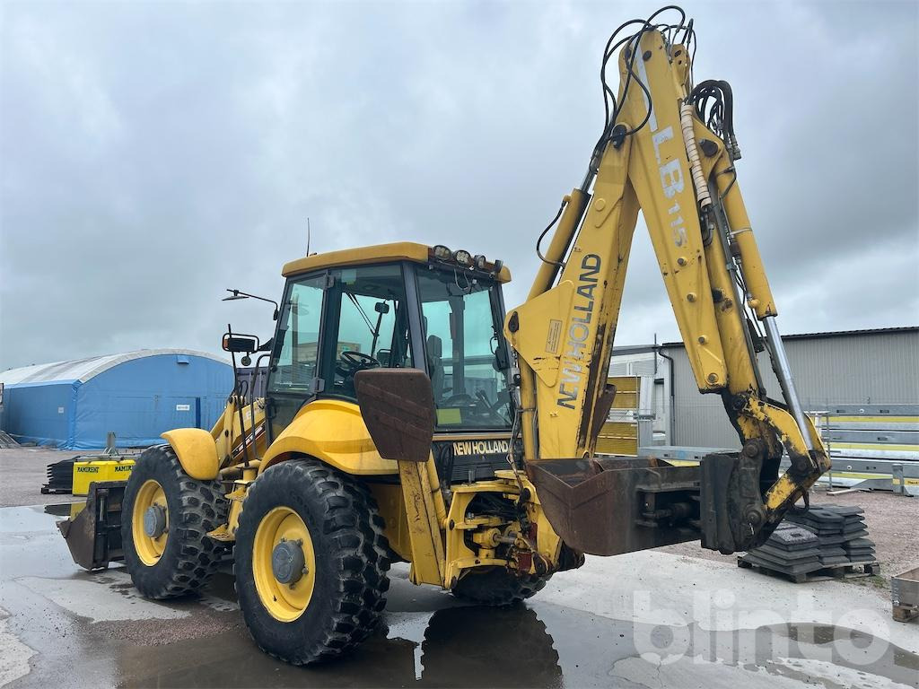 Ekskavaator-laadur New Holland LB115 4WD: pilt 11