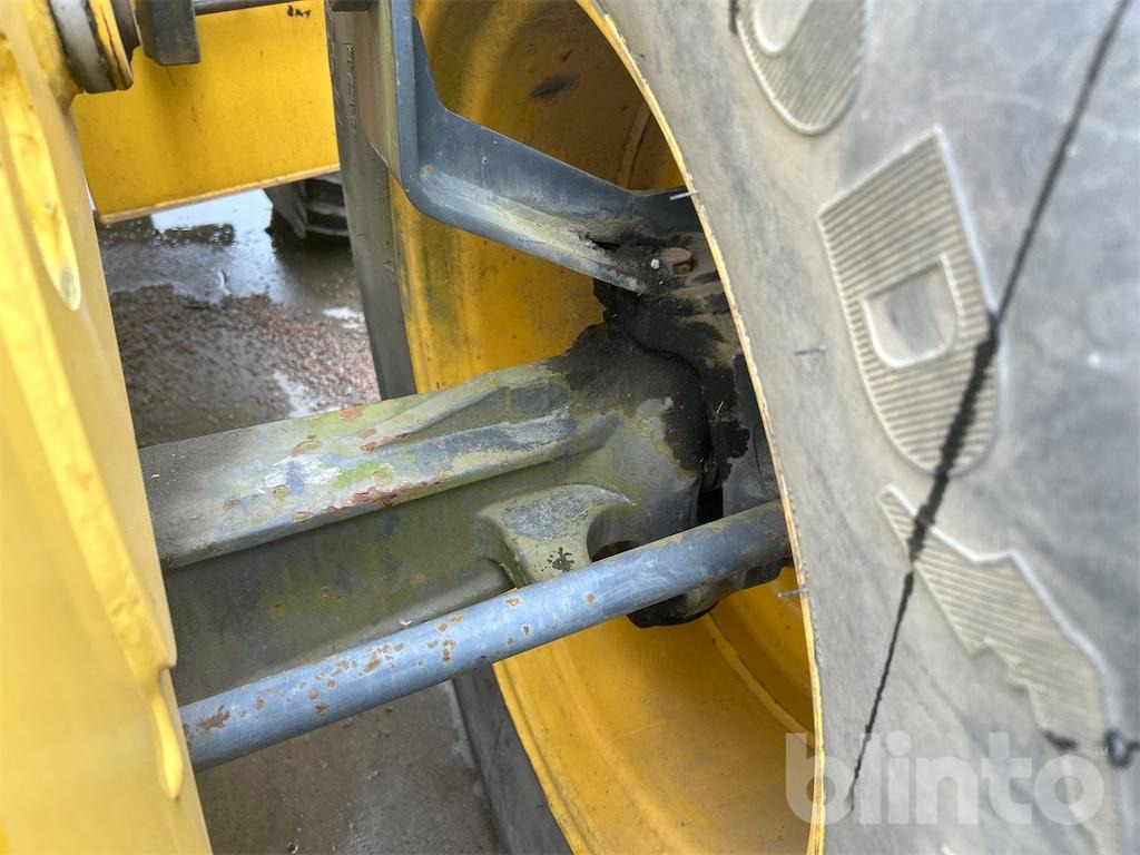 Ekskavaator-laadur New Holland LB115 4WD: pilt 14