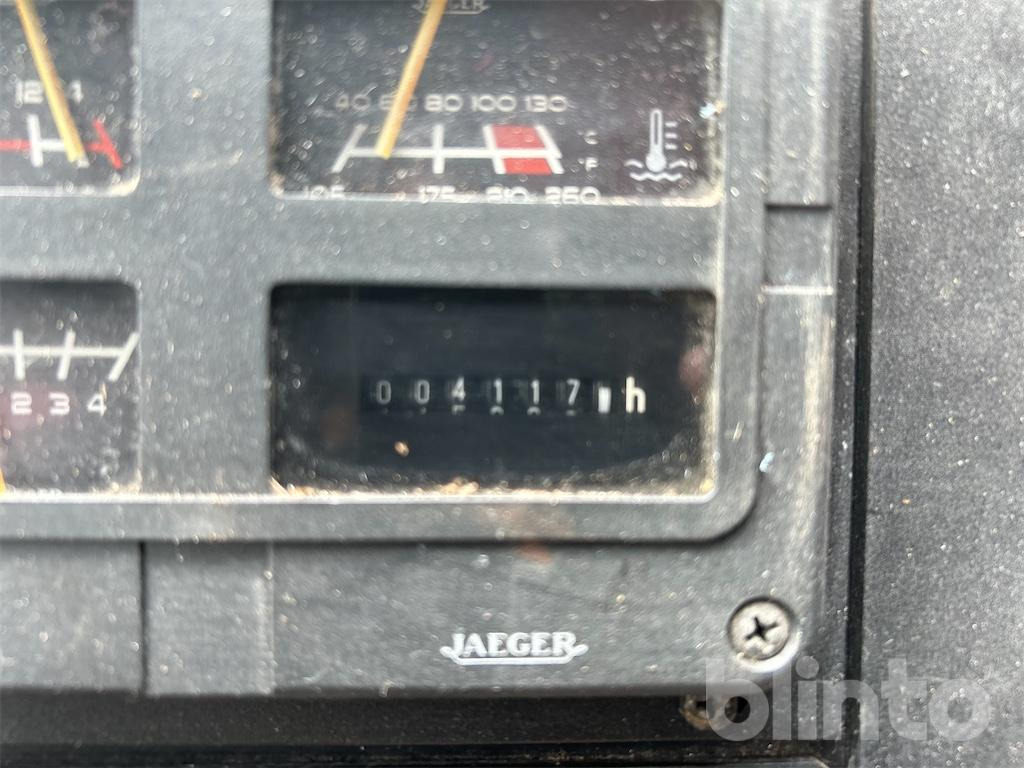 New Holland TX34 (1990) - Kombain: pilt 5 New Holland TX34 (1990) - Kombain: pilt 5