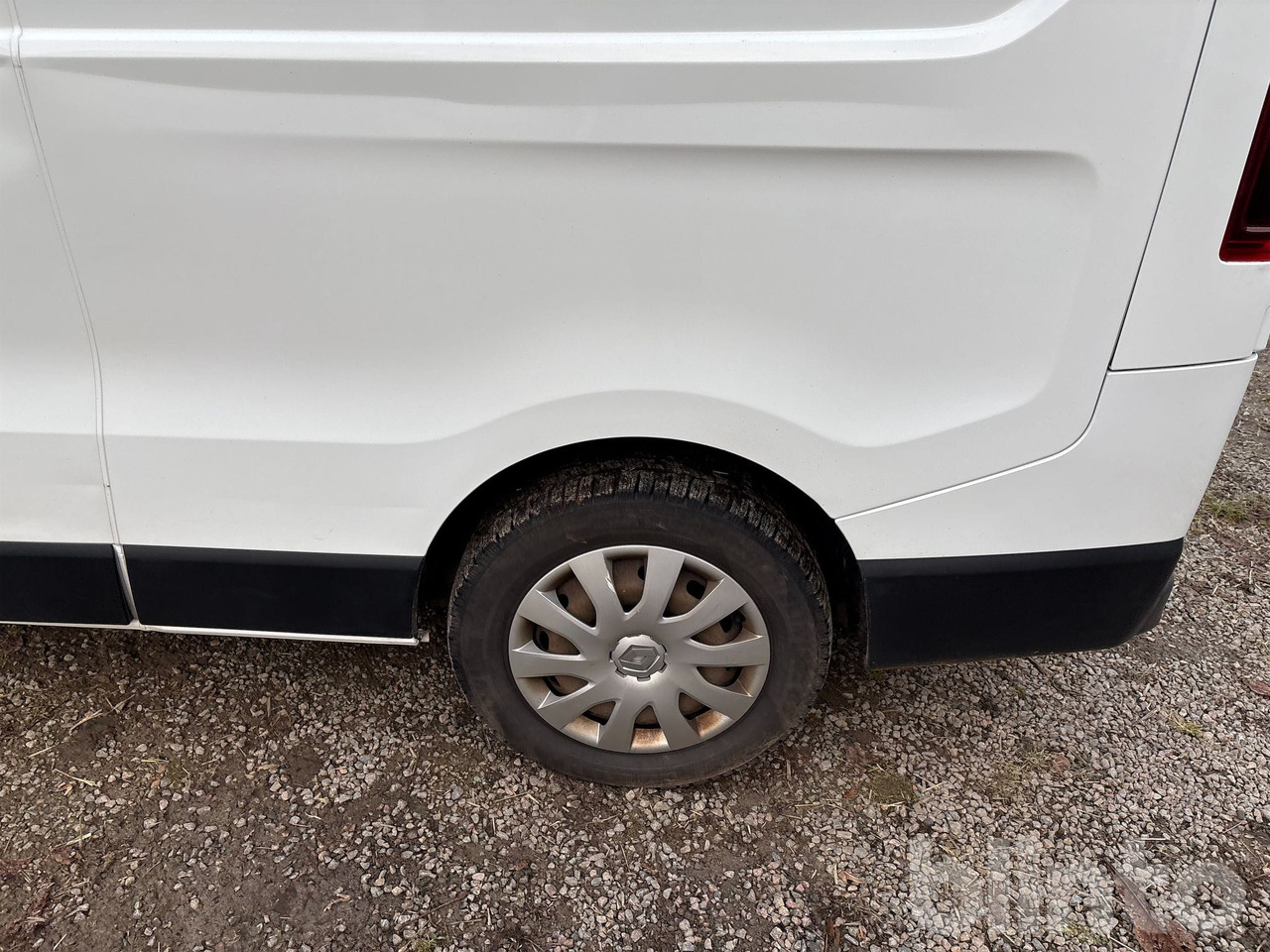 Kaubik RENAULT TRAFIC 1.6 dCi: pilt 35 Kaubik RENAULT TRAFIC 1.6 dCi: pilt 35