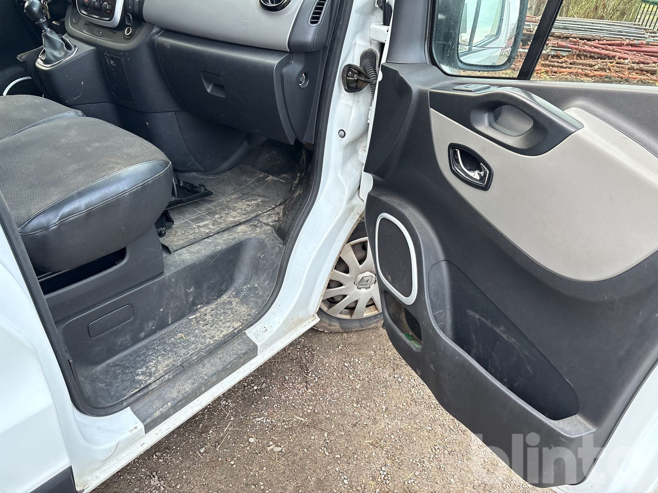 Kaubik RENAULT TRAFIC 1.6 dCi: pilt 48 Kaubik RENAULT TRAFIC 1.6 dCi: pilt 48