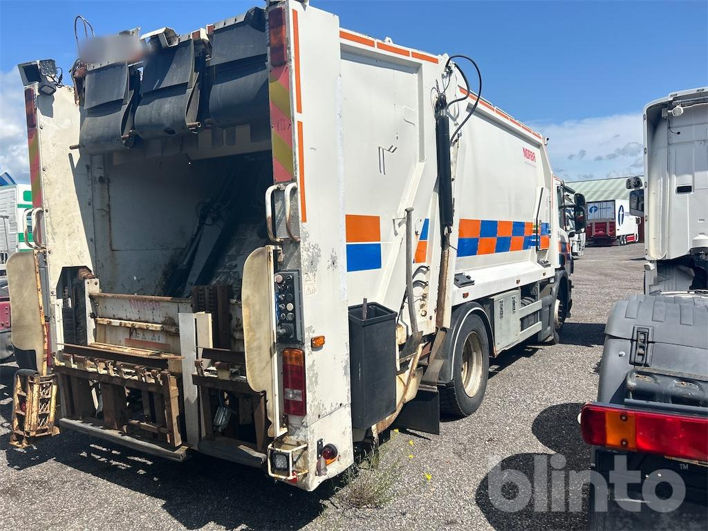 SCANIA P94DB4X2LA230 - Prügiauto: pilt 4 SCANIA P94DB4X2LA230 - Prügiauto: pilt 4