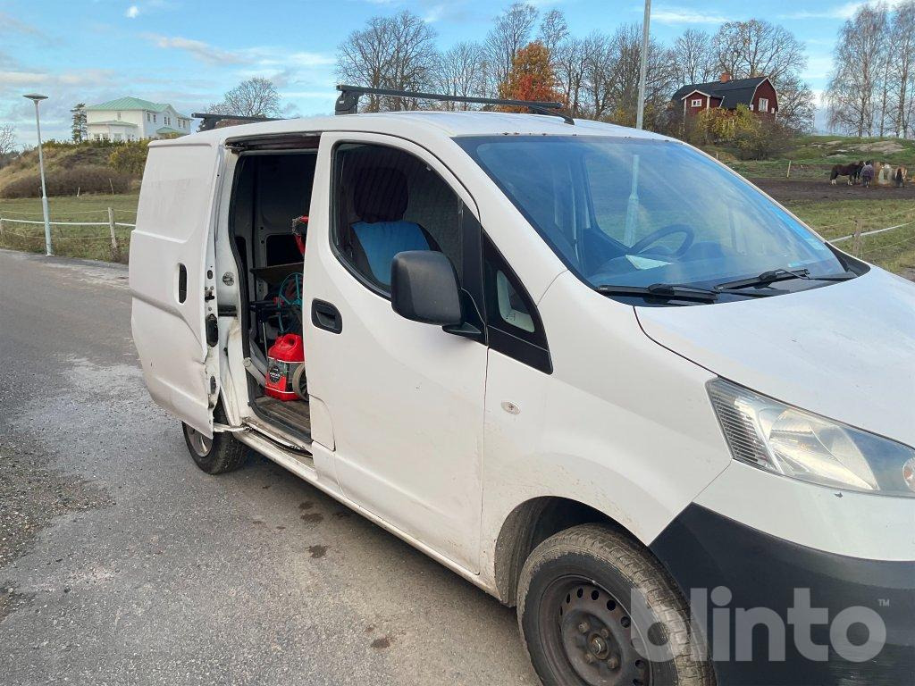 NISSAN NV 200 - Tarbesõiduk: pilt 5 NISSAN NV 200 - Tarbesõiduk: pilt 5