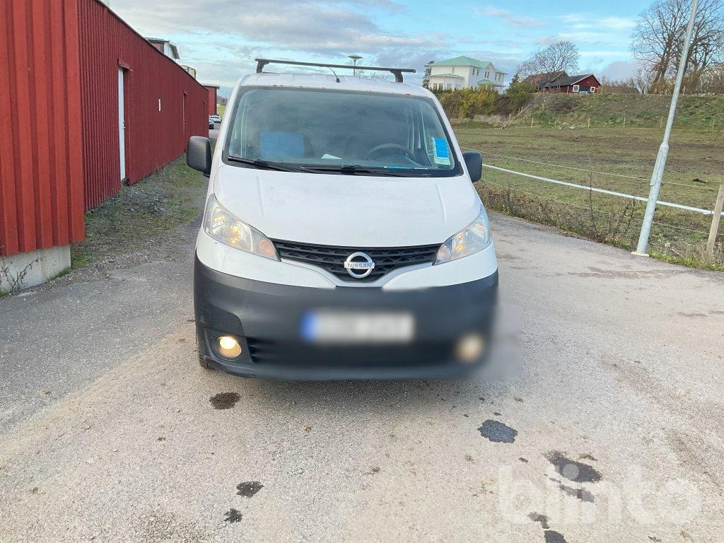NISSAN NV 200 - Tarbesõiduk: pilt 2 NISSAN NV 200 - Tarbesõiduk: pilt 2