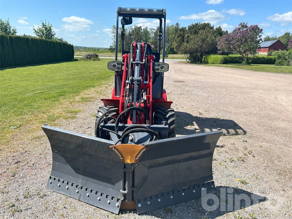 Trejon Flexitrac 1126 - Kompaktlaadur: pilt 2 Trejon Flexitrac 1126 - Kompaktlaadur: pilt 2