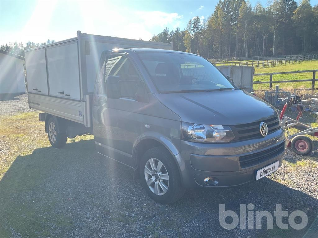 VOLKSWAGEN Transporter - Tarbesõiduk furgoon: pilt 2 VOLKSWAGEN Transporter - Tarbesõiduk furgoon: pilt 2