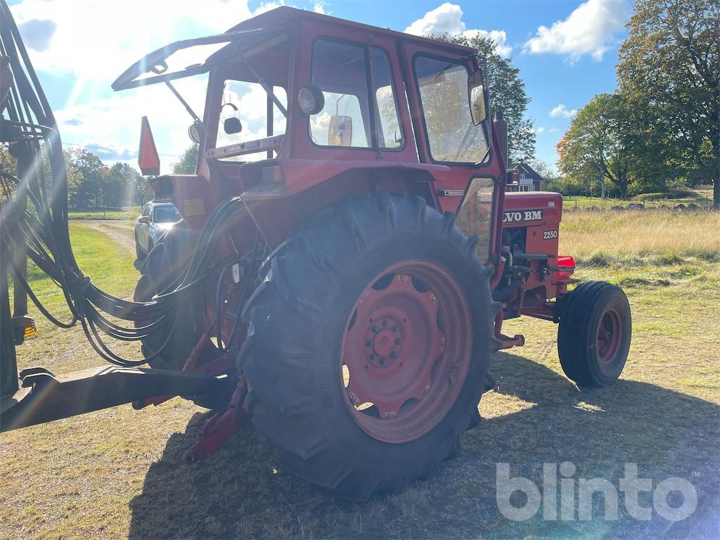 VOLVO BM 2250 - Traktor: pilt 3 VOLVO BM 2250 - Traktor: pilt 3