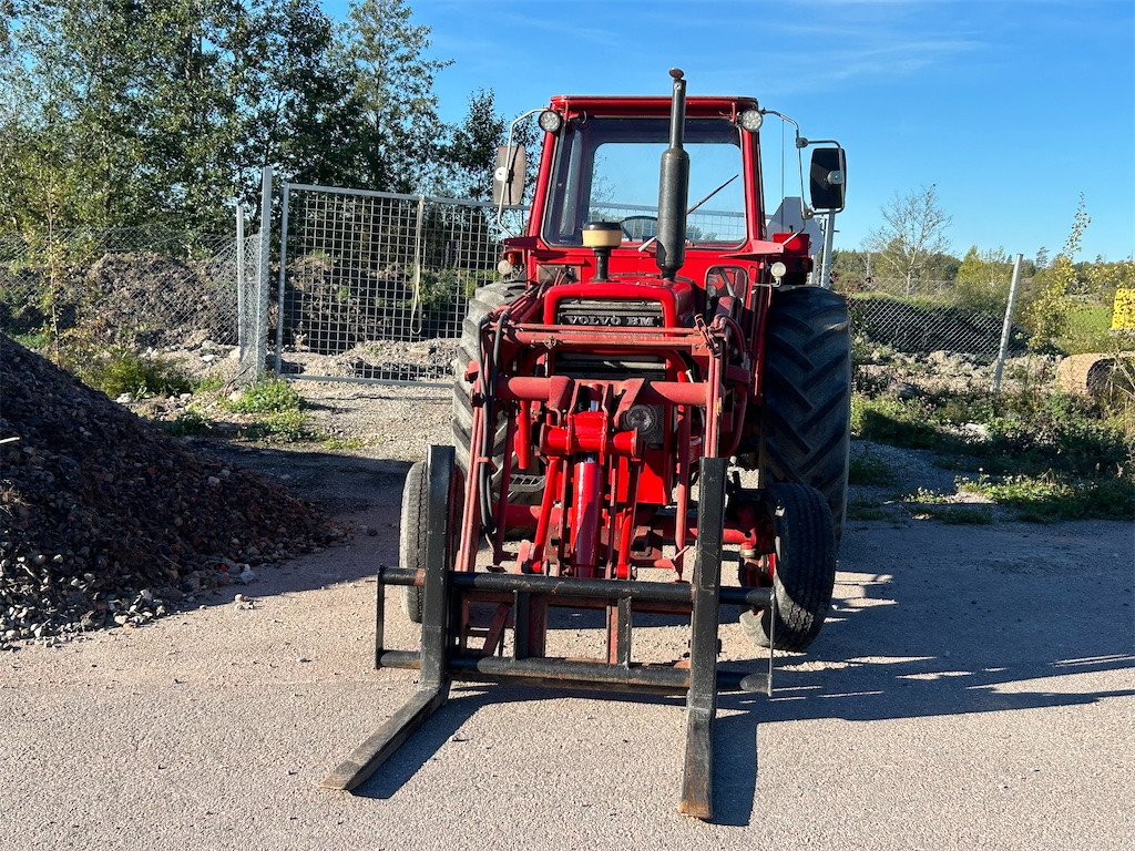 VOLVO-BM T 650 med mycket medföljande utrustning! - Traktor: pilt 2 VOLVO-BM T 650 med mycket medföljande utrustning! - Traktor: pilt 2
