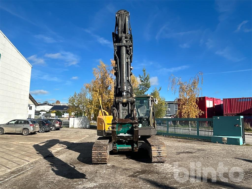 VOLVO ECR 235 CL (2011) - Lintekskavaator: pilt 4 VOLVO ECR 235 CL (2011) - Lintekskavaator: pilt 4