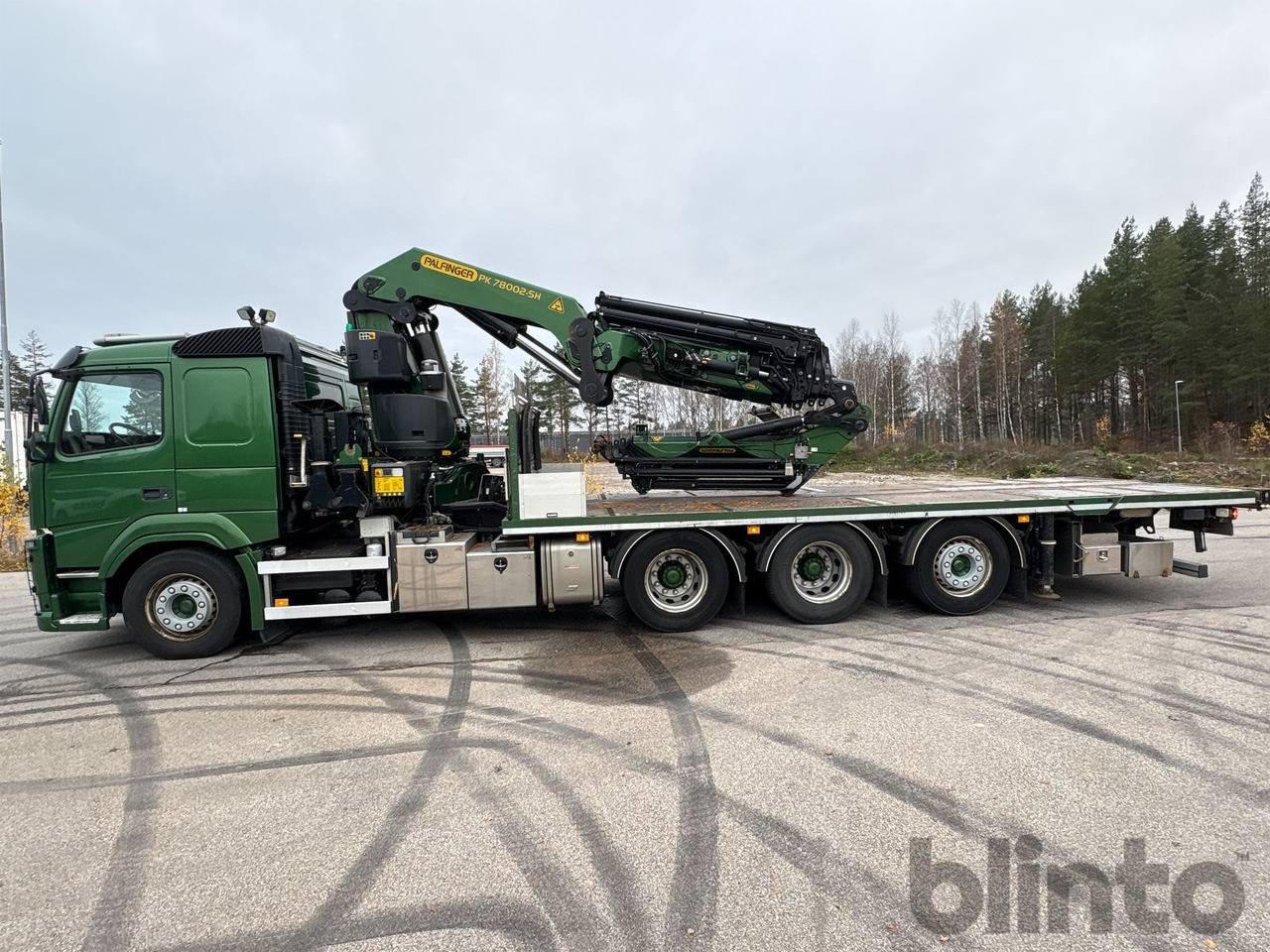 VOLVO FM 460 8x4 Tridem - Madelveok/ Platvormveok, Kraanaga veoauto: pilt 2 VOLVO FM 460 8x4 Tridem - Madelveok/ Platvormveok, Kraanaga veoauto: pilt 2