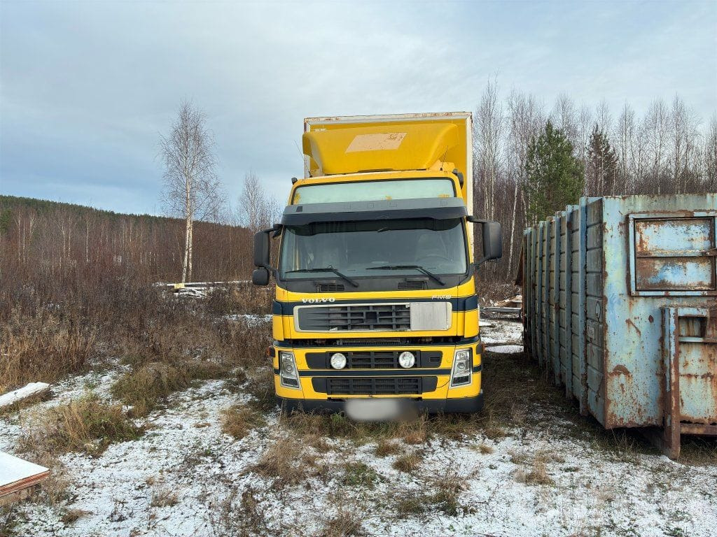 VOLVO FM9 6X2 - Kasti veoauto: pilt 2 VOLVO FM9 6X2 - Kasti veoauto: pilt 2