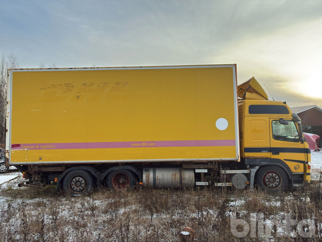 VOLVO FM9 6X2 - Kasti veoauto: pilt 4 VOLVO FM9 6X2 - Kasti veoauto: pilt 4