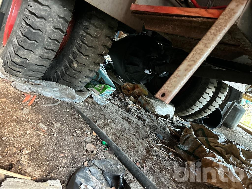Madelveok/ Platvormveok VOLVO L 475 Reparationsobjekt: pilt 17 Madelveok/ Platvormveok VOLVO L 475 Reparationsobjekt: pilt 17