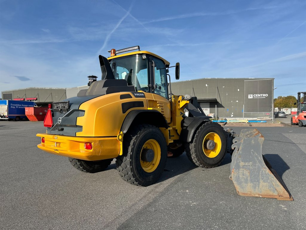 VOLVO L45H - Kompaktlaadur: pilt 4 VOLVO L45H - Kompaktlaadur: pilt 4