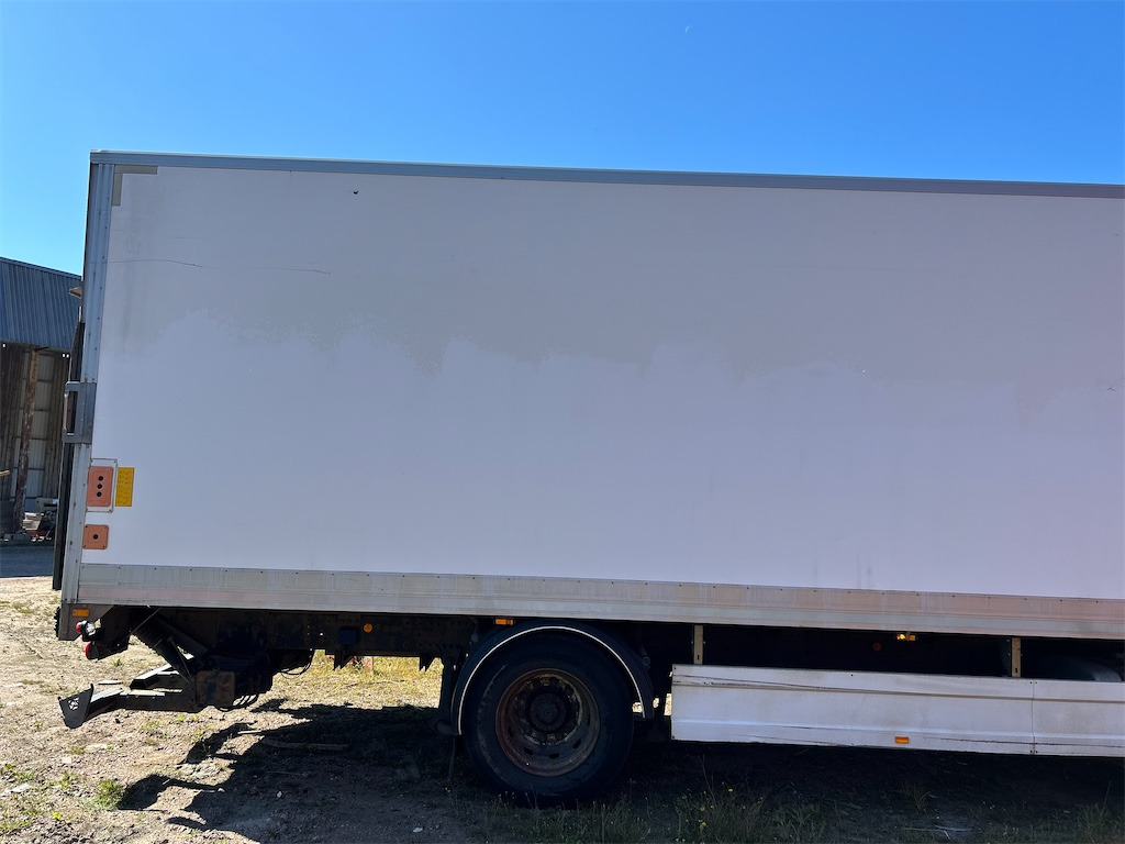 IVECO EUROCARGO ML 180E3 - Veoauto: pilt 5 IVECO EUROCARGO ML 180E3 - Veoauto: pilt 5