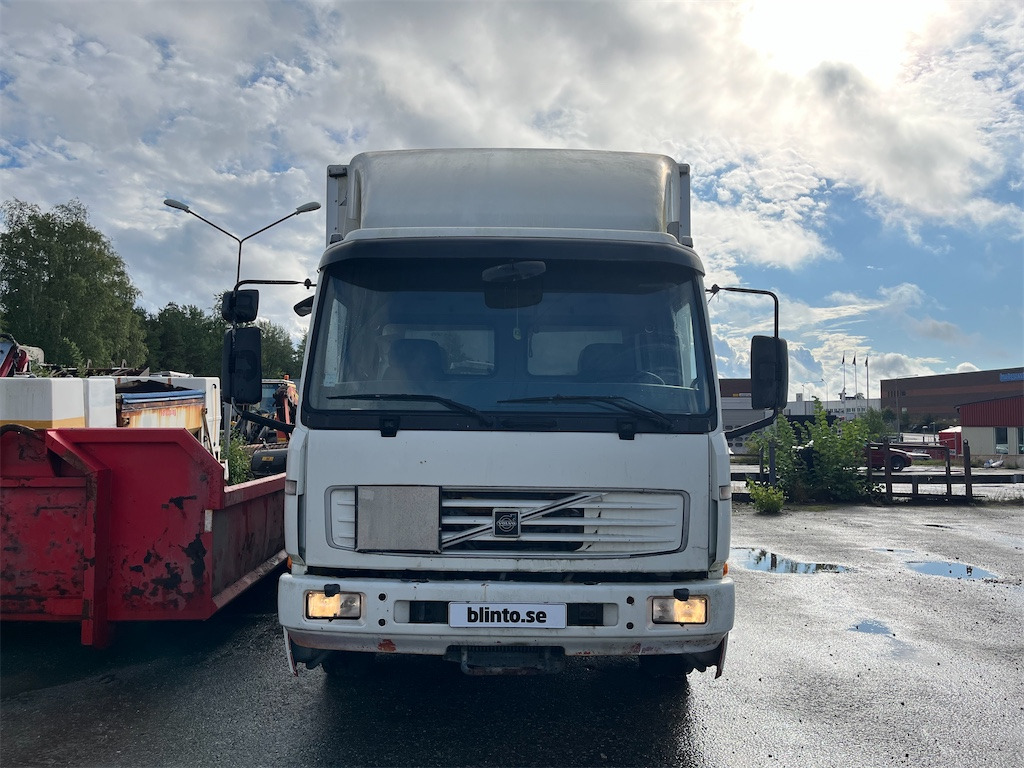 VOLVO FL6H4X2 - Veoauto: pilt 2 VOLVO FL6H4X2 - Veoauto: pilt 2
