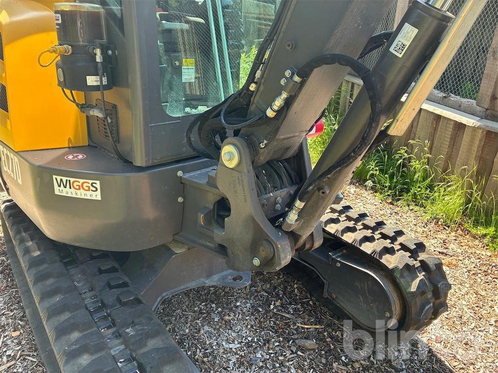 Miniekskavaator Volvo EC27D: pilt 22