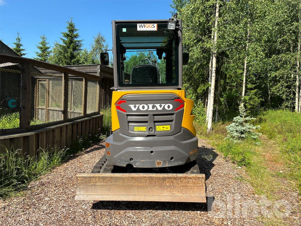 Miniekskavaator Volvo EC27D: pilt 6