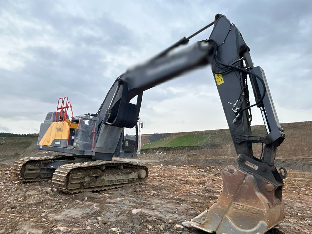 Volvo EC300EL - Lintekskavaator: pilt 3 Volvo EC300EL - Lintekskavaator: pilt 3