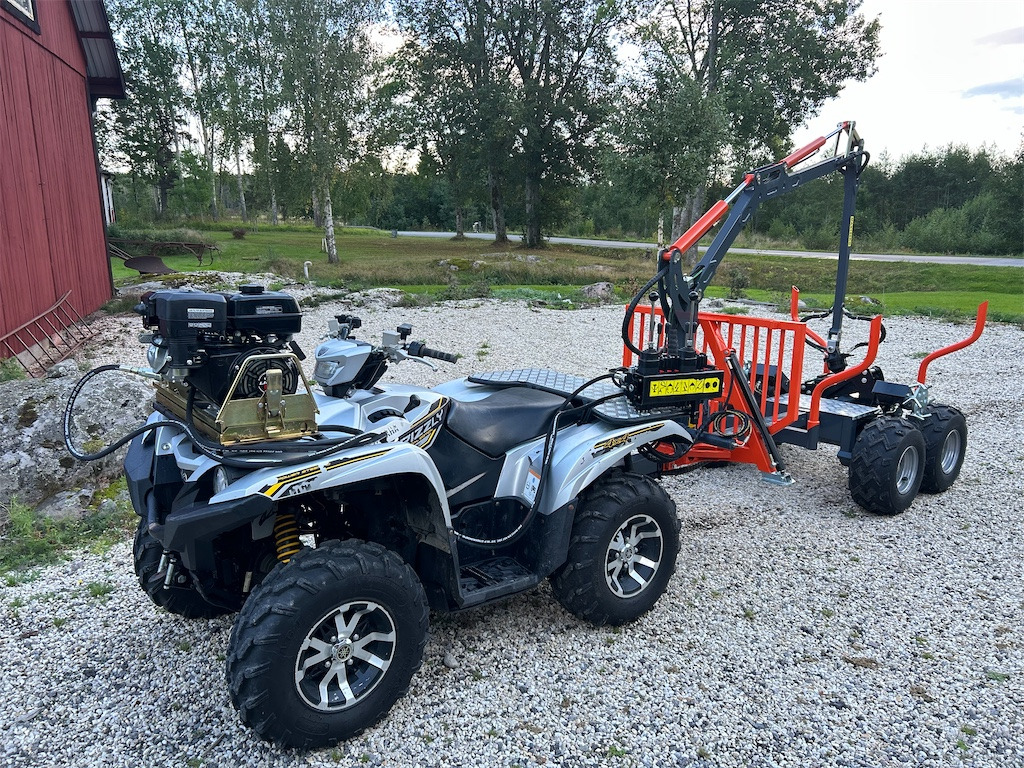 Yamaha Grizzly 700 med demokörd griplastarvagn - ATV: pilt 1 Yamaha Grizzly 700 med demokörd griplastarvagn - ATV: pilt 1