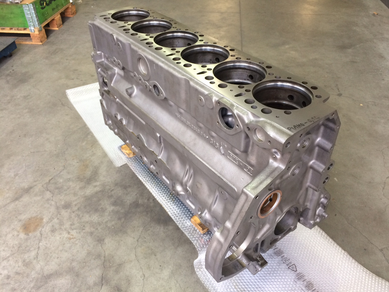 BASAMENTO MAN D2866 / D2876 / E2866 / E2876 - F2000 / BUS / INDUSTRIALI - Karter - Buss: pilt 1 BASAMENTO MAN D2866 / D2876 / E2866 / E2876 - F2000 / BUS / INDUSTRIALI - Karter - Buss: pilt 1