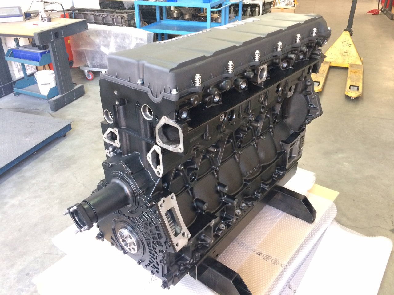 MOTORE ALLEGGERITO MAN D2676LF53 - 309kW / 420CV - Euro 6c - Mootor: pilt 3 MOTORE ALLEGGERITO MAN D2676LF53 - 309kW / 420CV - Euro 6c - Mootor: pilt 3