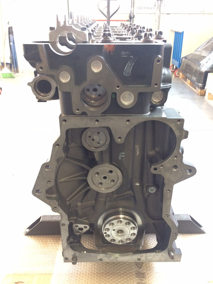 MOTORE MAN D2676 LOH30 - 440CV - EURO 6 - MOTORE AUTOBUS VERTICALE - Mootor - Buss: pilt 3 MOTORE MAN D2676 LOH30 - 440CV - EURO 6 - MOTORE AUTOBUS VERTICALE - Mootor - Buss: pilt 3