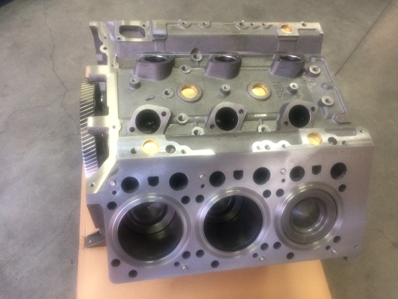 Mootor MOTORE MERCEDES OM501LA V6: pilt 12