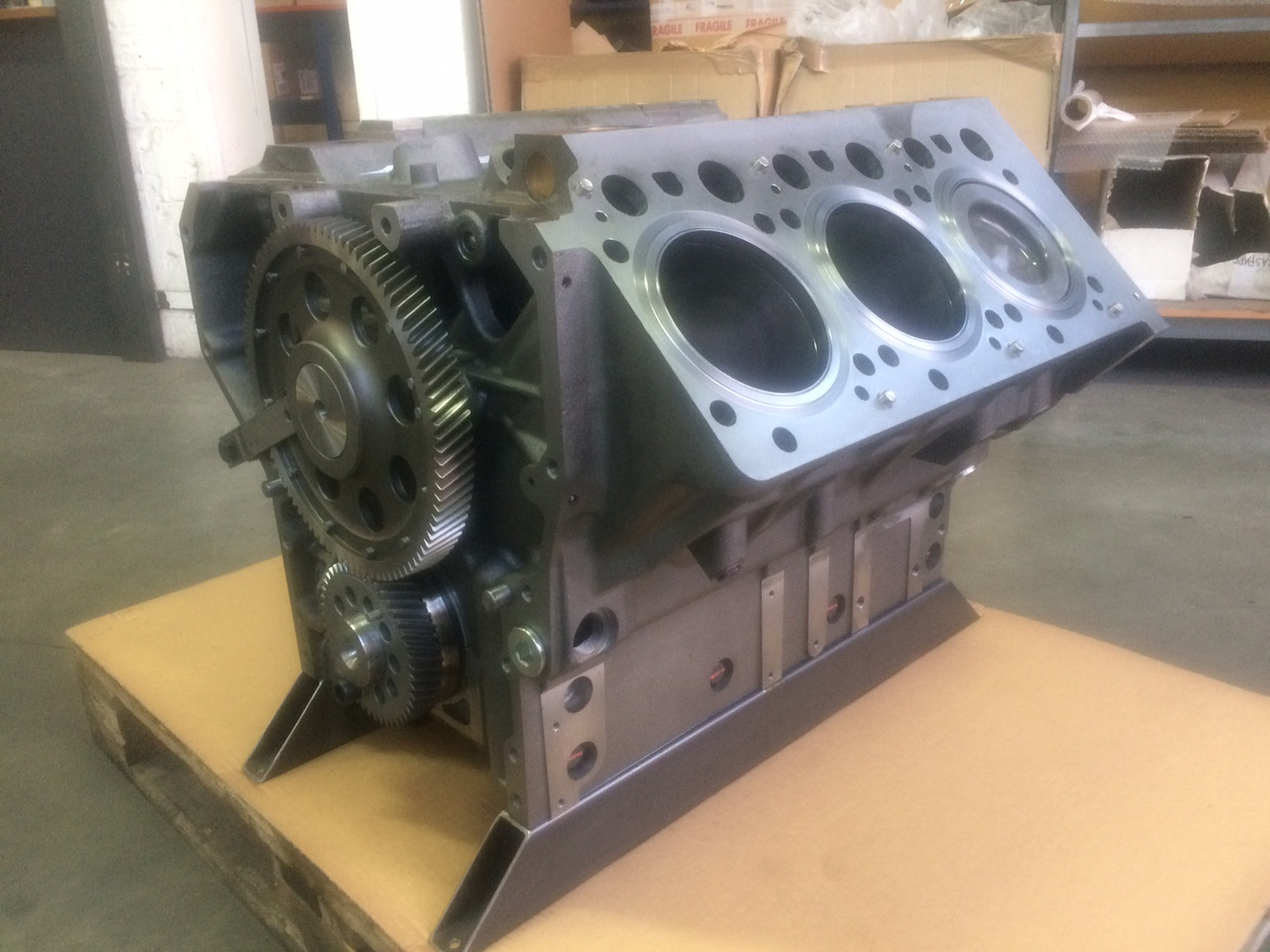 Mootor MOTORE MERCEDES OM501LA V6: pilt 9