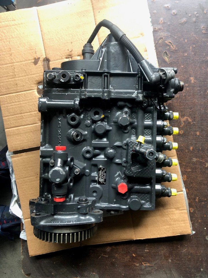 POMPA INIEZIONE RIF. BOSCH 0402796210 / RIF. MAN 51111037618 - Kütusepump: pilt 5 POMPA INIEZIONE RIF. BOSCH 0402796210 / RIF. MAN 51111037618 - Kütusepump: pilt 5