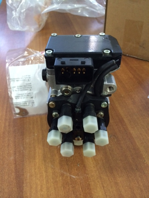 POMPA INIEZIONE VP44 - MOTORE MAN D0836 - RIF. MAN 51111037786 - Kütusepump: pilt 5 POMPA INIEZIONE VP44 - MOTORE MAN D0836 - RIF. MAN 51111037786 - Kütusepump: pilt 5