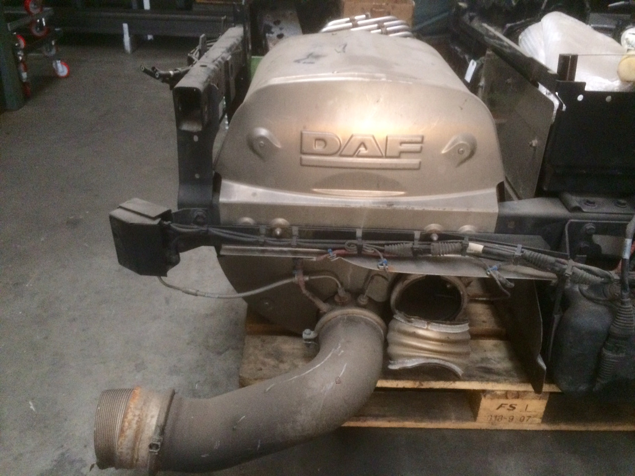 SILENZIATORE DI SCARICO USATO DAF CF85 - Summuti: pilt 2 SILENZIATORE DI SCARICO USATO DAF CF85 - Summuti: pilt 2