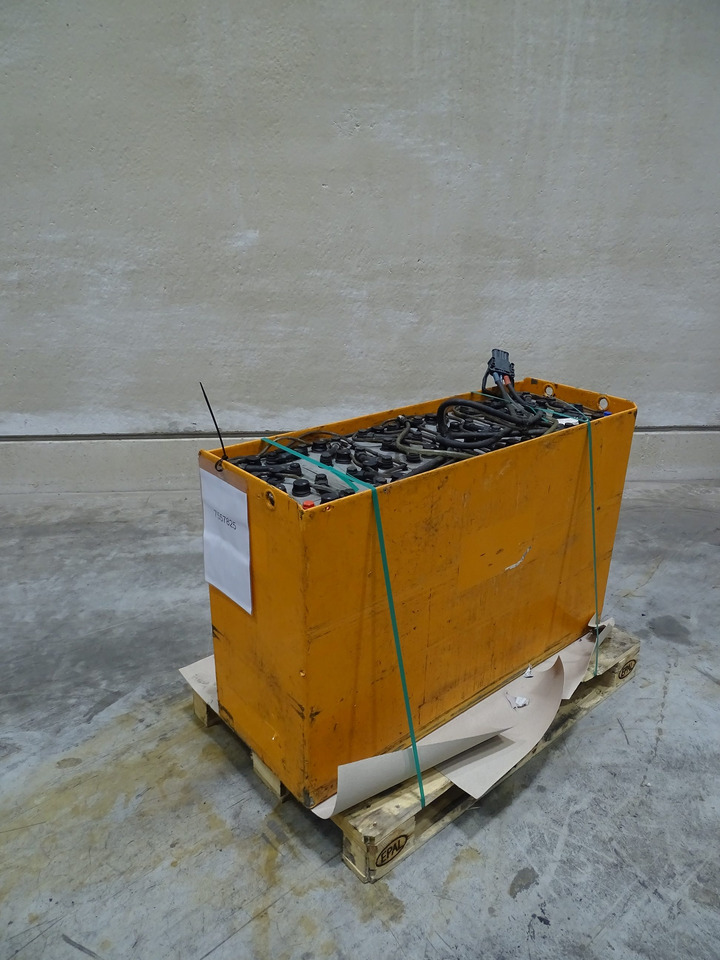 Habat 48V775AH - Aku - Materjali käitlemise seade: pilt 1 Habat 48V775AH - Aku - Materjali käitlemise seade: pilt 1