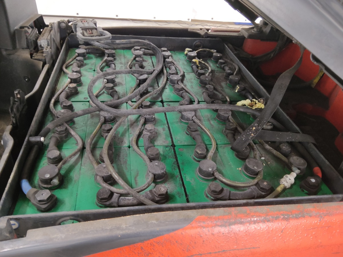 Linde E16-02 - Elektritõstuk: pilt 4 Linde E16-02 - Elektritõstuk: pilt 4