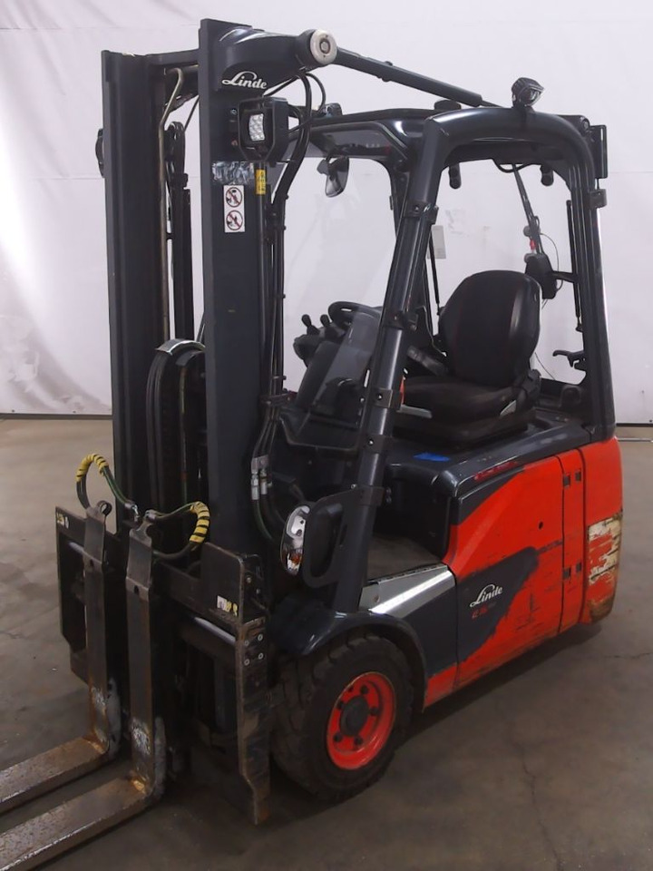Linde E16C-02 - Elektritõstuk: pilt 1 Linde E16C-02 - Elektritõstuk: pilt 1