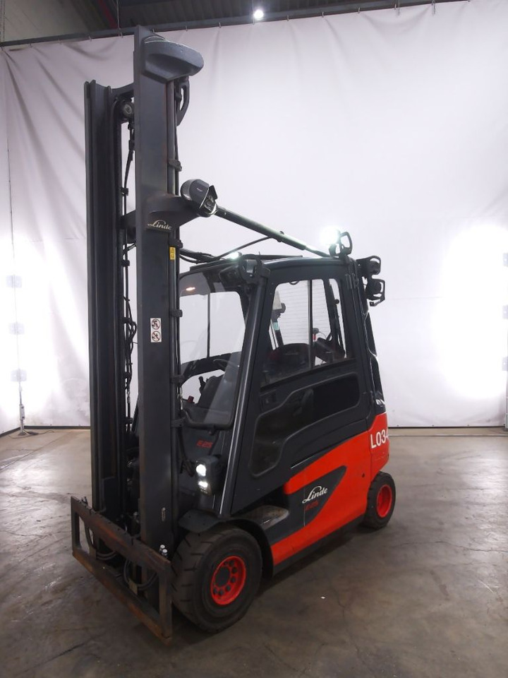 Linde E25-01 - Elektritõstuk: pilt 1 Linde E25-01 - Elektritõstuk: pilt 1