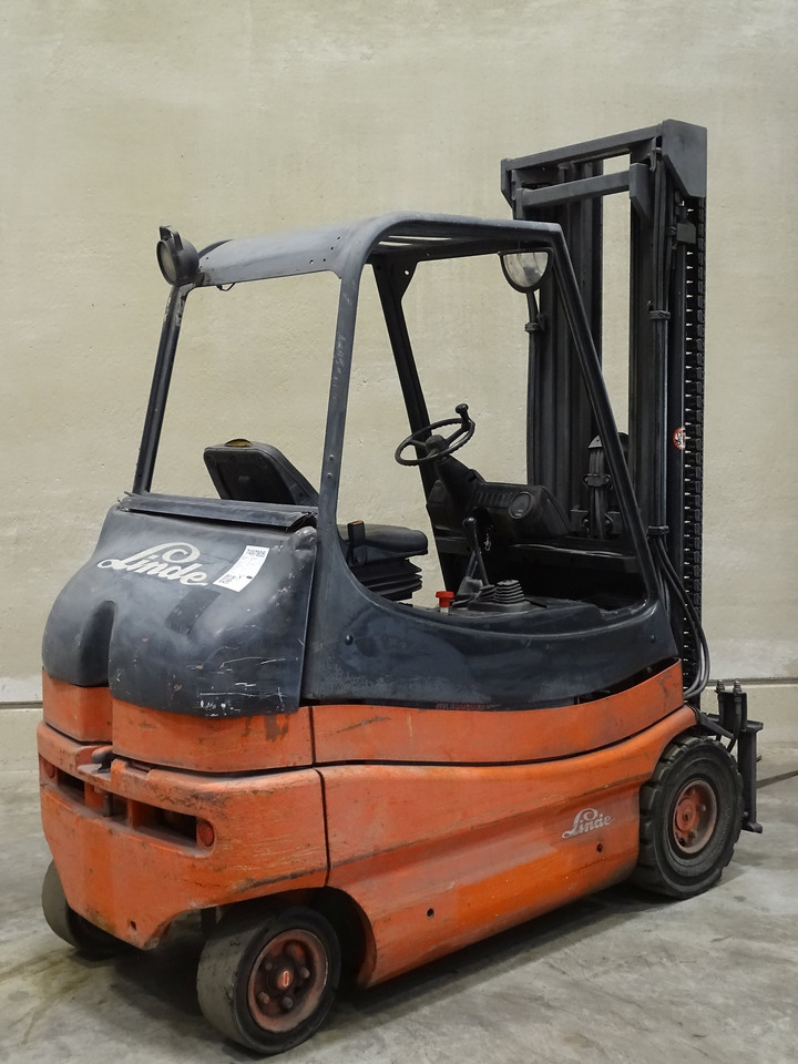 Linde E25 - Elektritõstuk: pilt 2 Linde E25 - Elektritõstuk: pilt 2