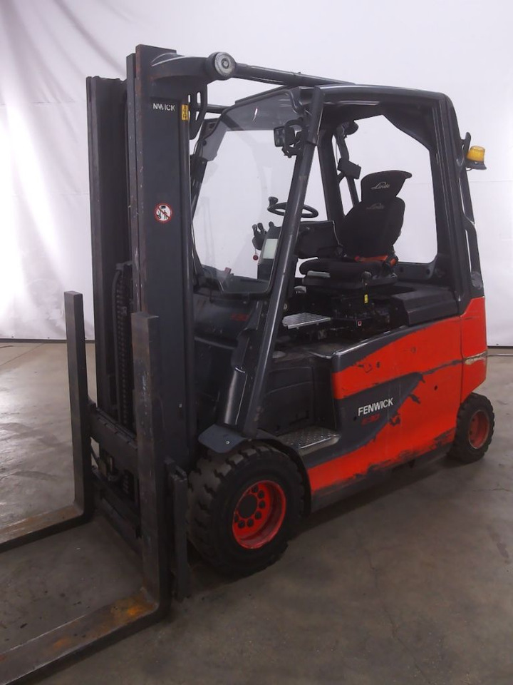 Linde E30HL-01/600 - Elektritõstuk: pilt 1 Linde E30HL-01/600 - Elektritõstuk: pilt 1