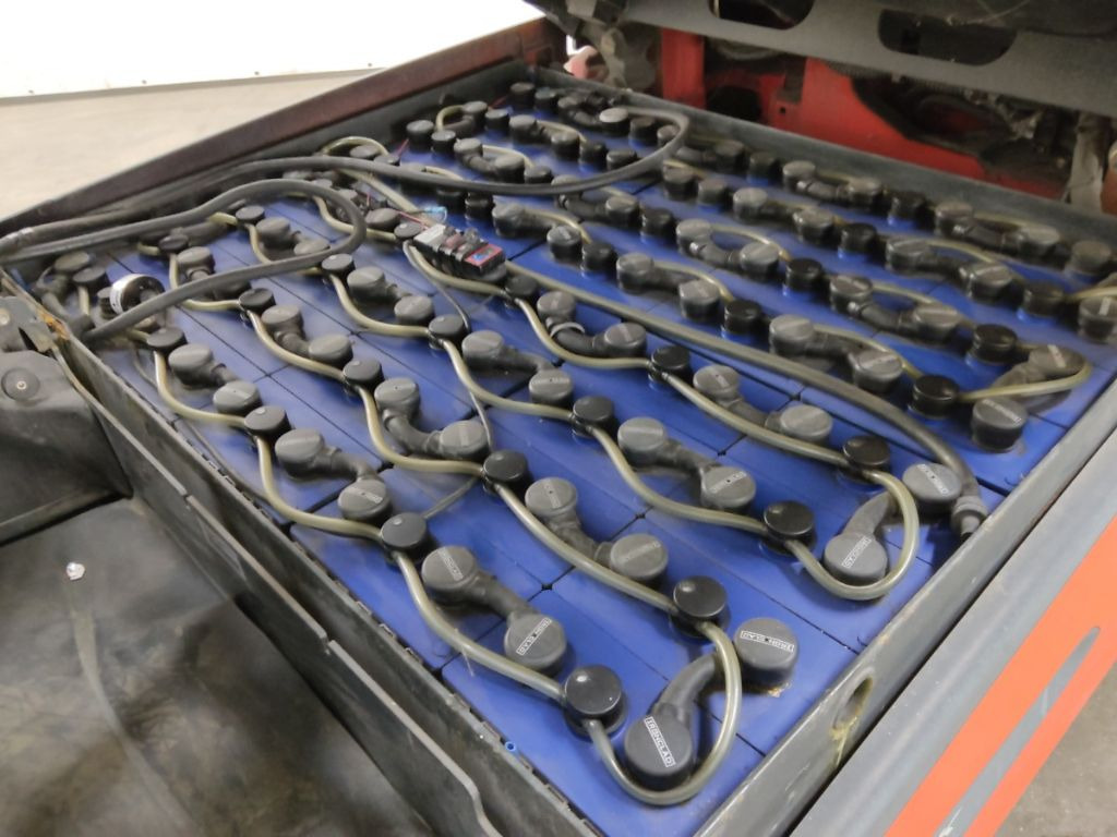 Linde E30L-01 - Elektritõstuk: pilt 4 Linde E30L-01 - Elektritõstuk: pilt 4
