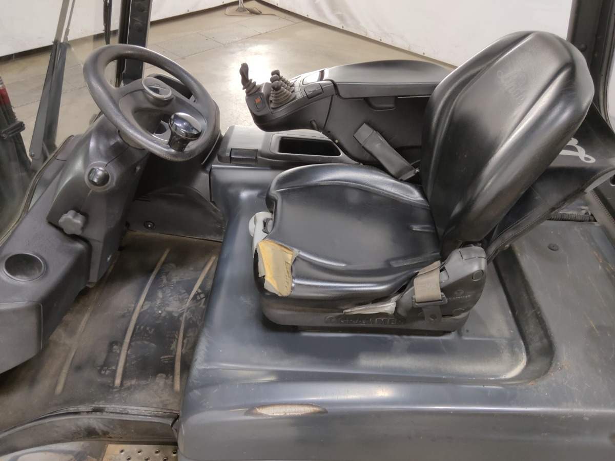 Linde E30L-01 - Elektritõstuk: pilt 3 Linde E30L-01 - Elektritõstuk: pilt 3