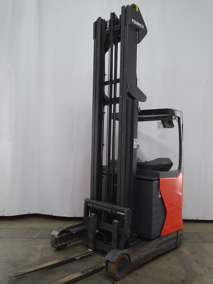 Linde R14-01 - Lükandmastiga tõstuk: pilt 1 Linde R14-01 - Lükandmastiga tõstuk: pilt 1