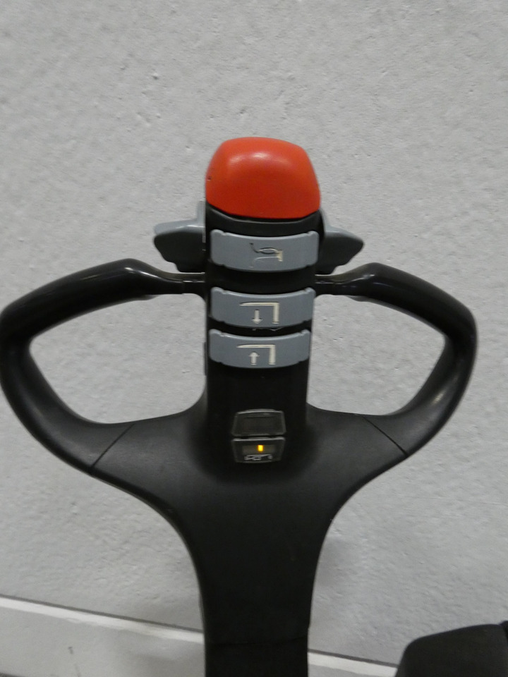 Kaubaaluste tõstuk Still ECU16: pilt 7