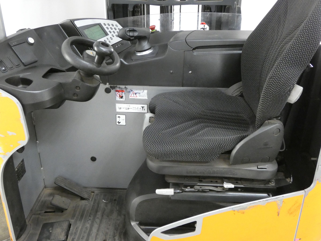 Still FM-X17 - Lükandmastiga tõstuk: pilt 3 Still FM-X17 - Lükandmastiga tõstuk: pilt 3