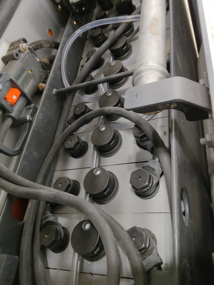 Still FXH20N/1400MM - Kaubaaluste tõstuk: pilt 4 Still FXH20N/1400MM - Kaubaaluste tõstuk: pilt 4