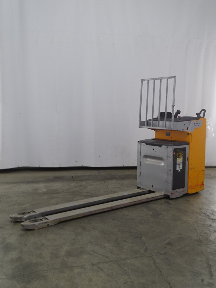 Still FXH20N/2400MM - Kaubaaluste tõstuk: pilt 1 Still FXH20N/2400MM - Kaubaaluste tõstuk: pilt 1