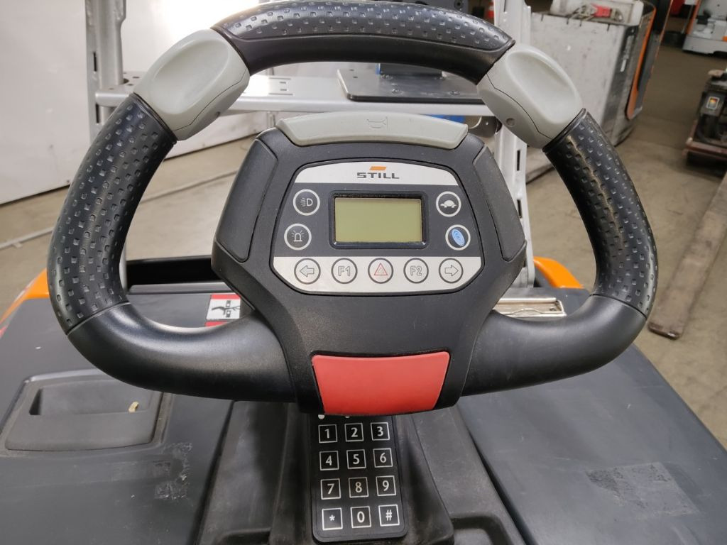 Still LTX50 - Puksiirtraktor: pilt 3 Still LTX50 - Puksiirtraktor: pilt 3